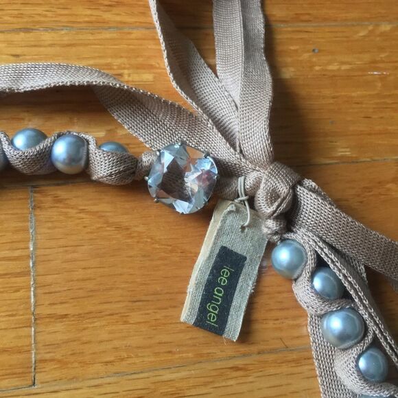 — Lee Angel — Metallic Pearl & Ribbon Necklace - Picture 6 of 7
